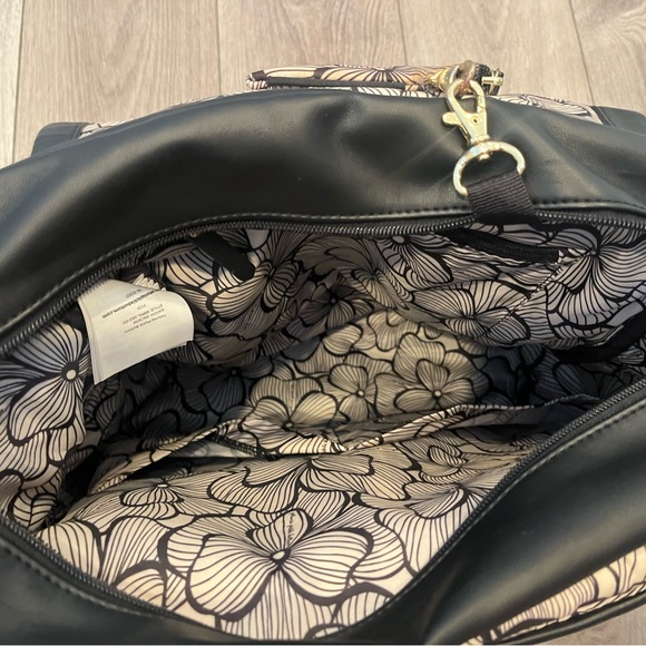 Petunia Pickle Bottom Boxy Backpack - Picture 5 of 9